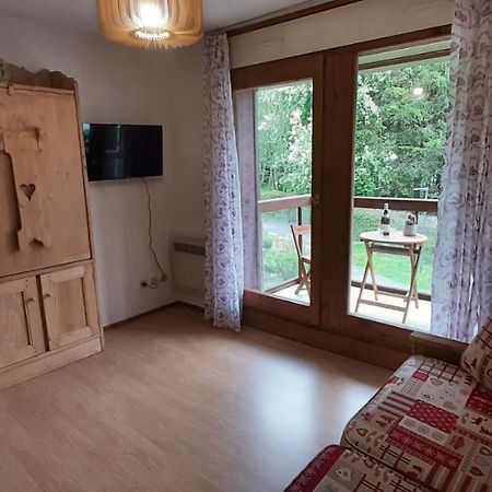 Un Havre De Paix Aux Pieds Des Chemins De Montagne Apartment เลกงตามีน-มงฌัว ภายนอก รูปภาพ