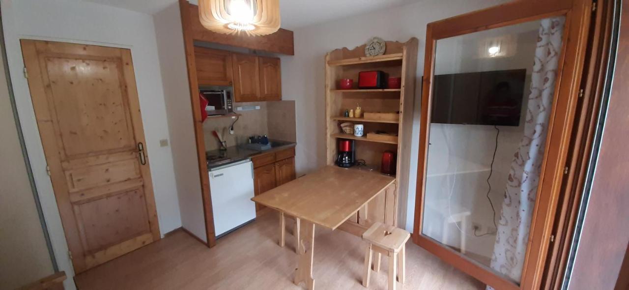 Un Havre De Paix Aux Pieds Des Chemins De Montagne Apartment เลกงตามีน-มงฌัว ภายนอก รูปภาพ